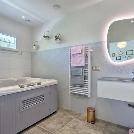 Apartment L'apparthe Aix-les-Bains